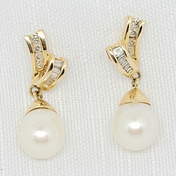 Pearl & diamond earrings - Picture 1 of 3